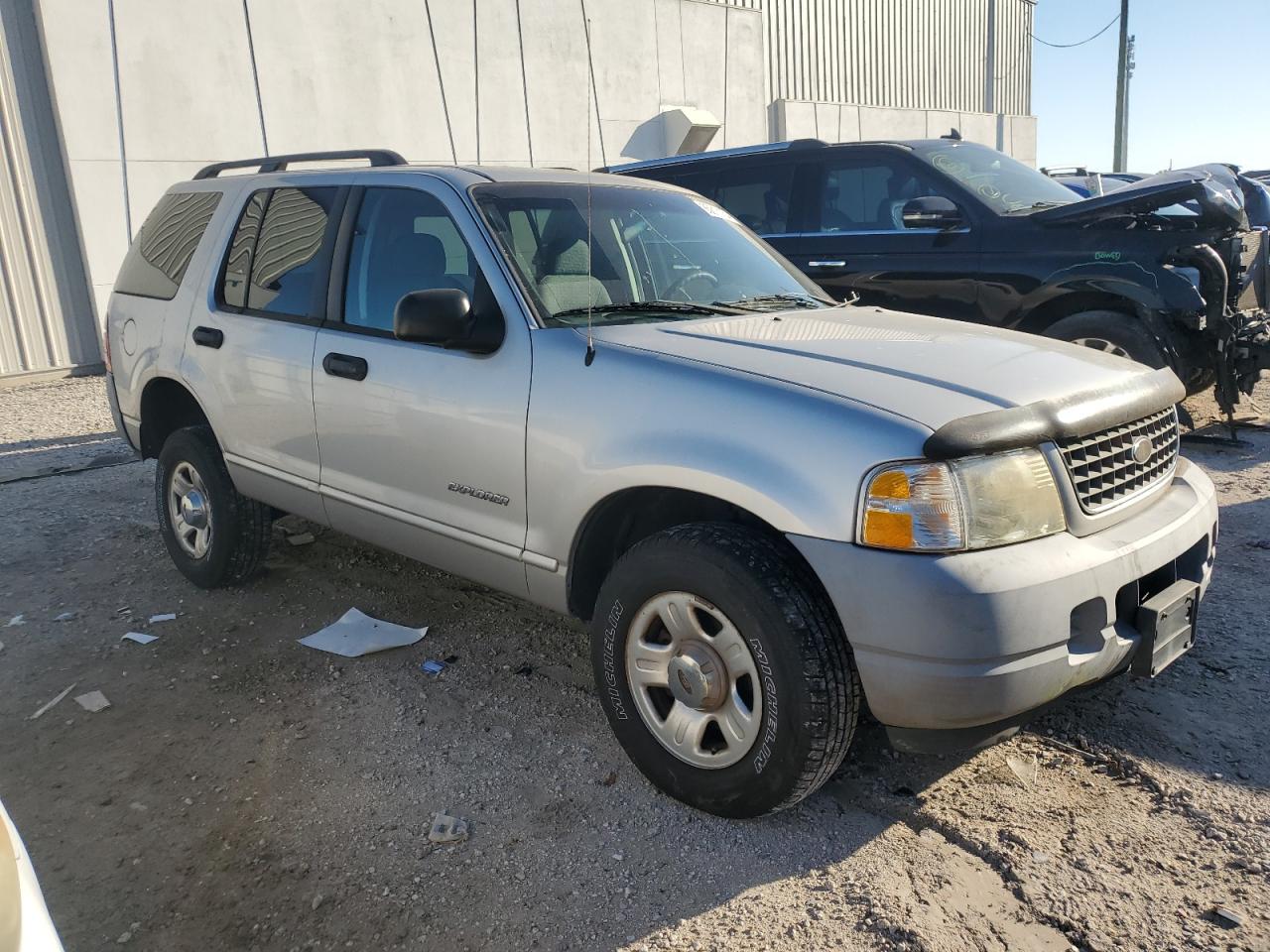 2002 Ford Explorer - Image 4