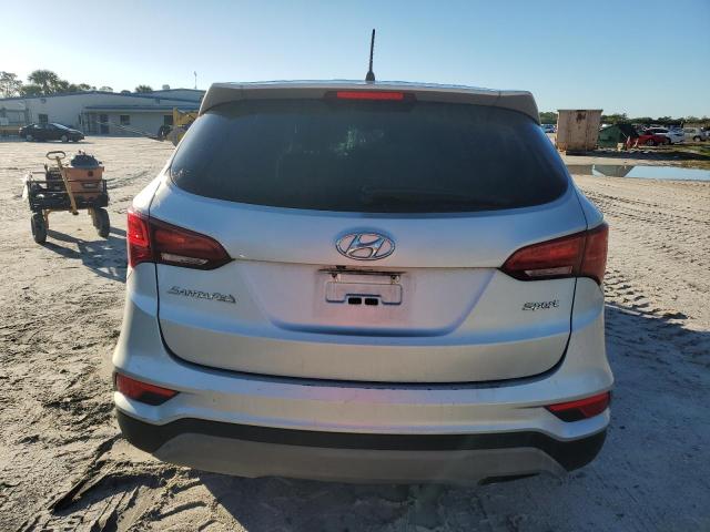  HYUNDAI SANTA FE 2018 Silver