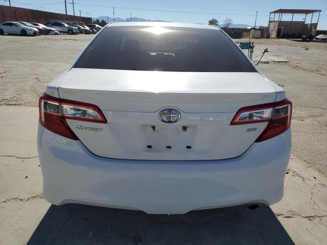  TOYOTA CAMRY 2012 Белы