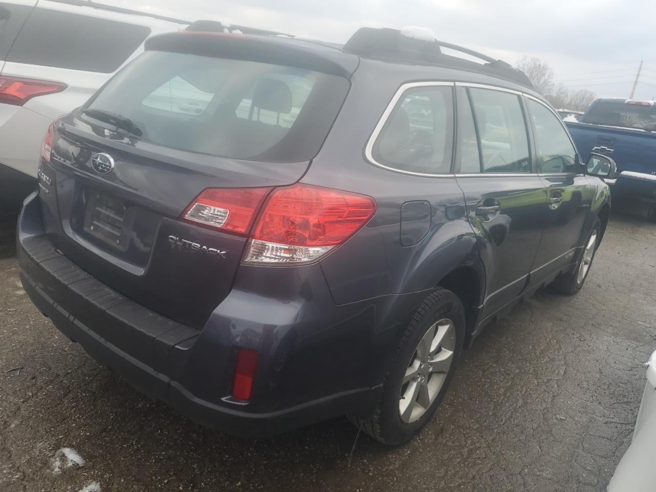 2014 Subaru Outback - Image 3