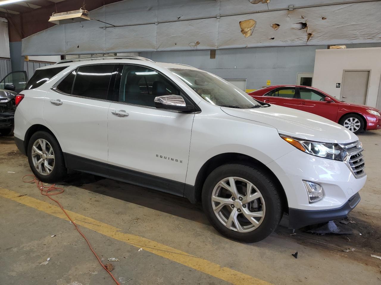 2021 Chevrolet Equinox - Image 4
