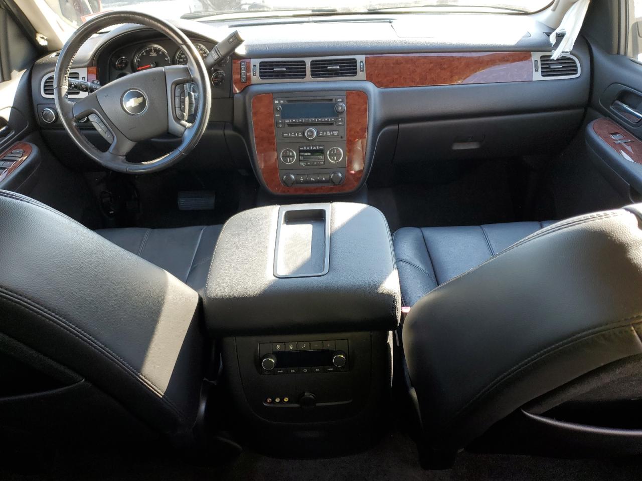 2009 Chevrolet Tahoe - Image 8