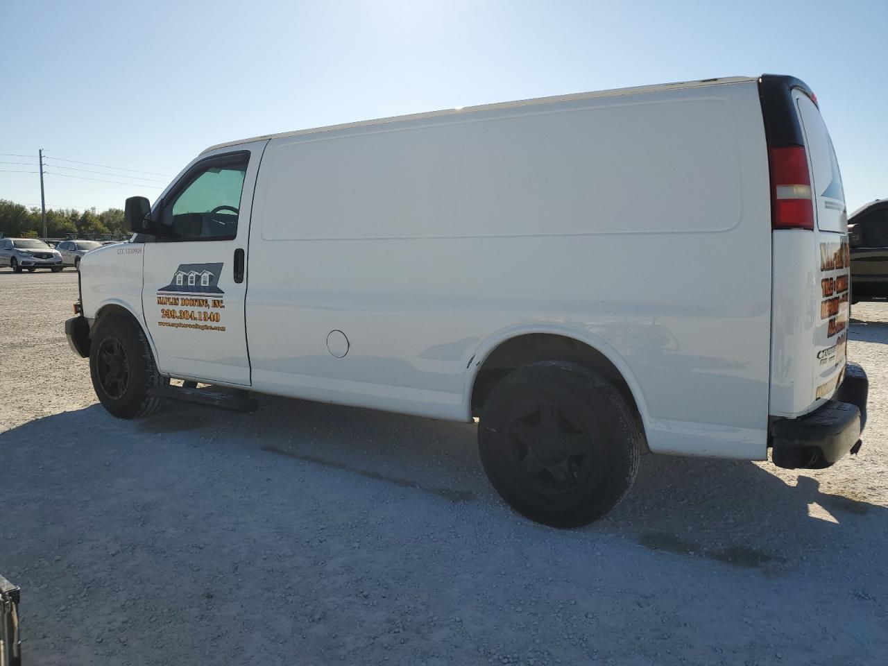 VIN 1GCSGAFX3D1183845 2013 CHEVROLET EXPRESS no.2