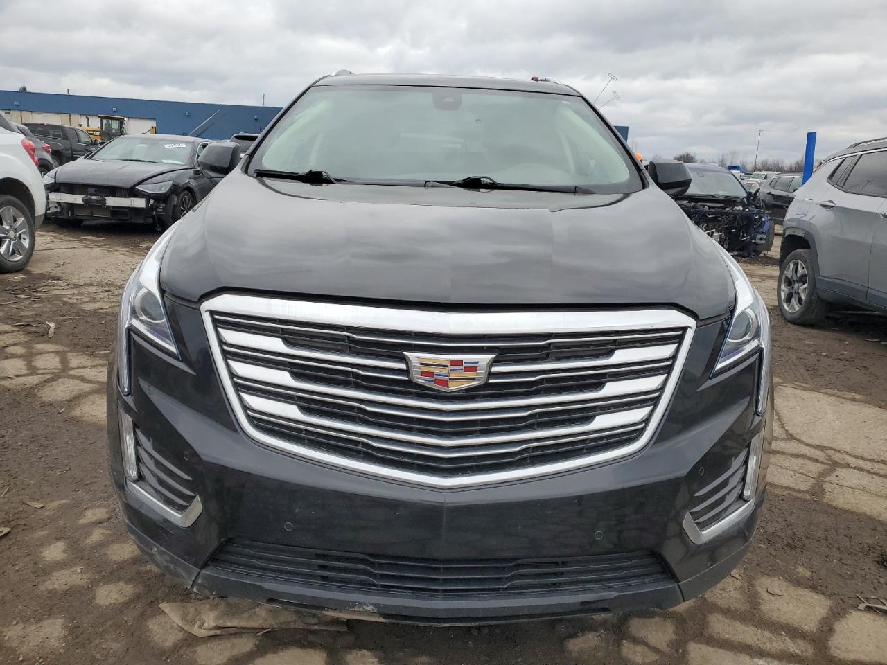 2019 Cadillac XT5 - Image 5