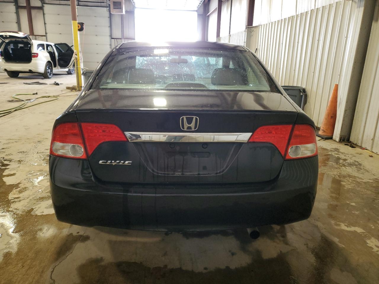 2010 Honda Civic - Image 6