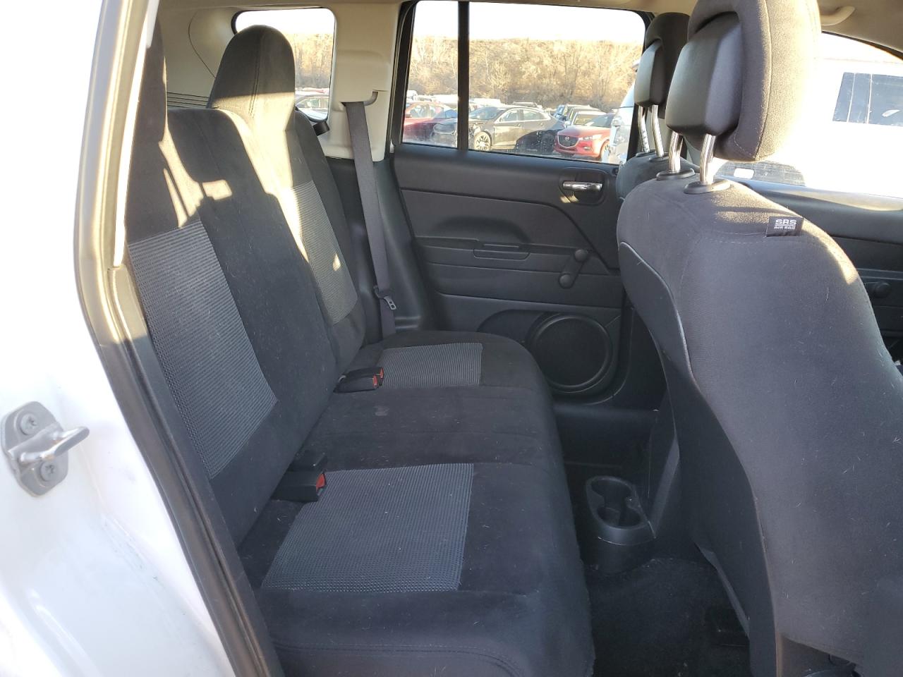 2017 Jeep Compass - Image 11