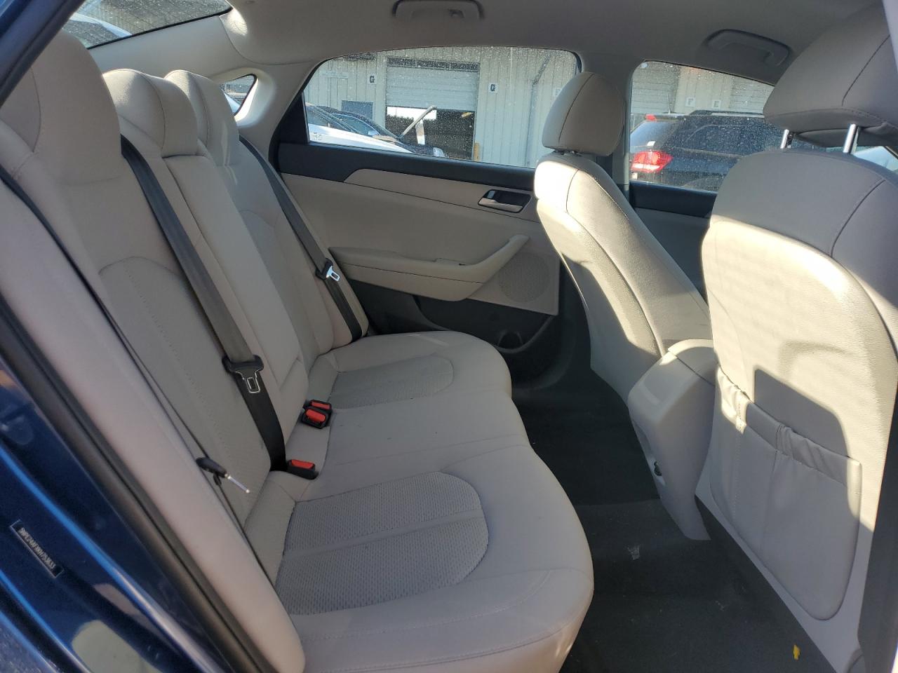 2019 Hyundai Sonata - Image 10