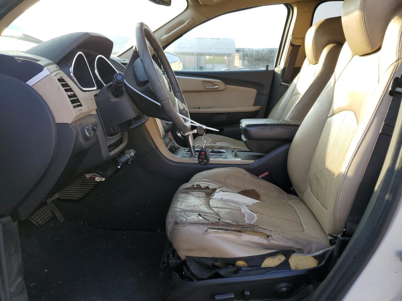 2012 Chevrolet Traverse - Image 7