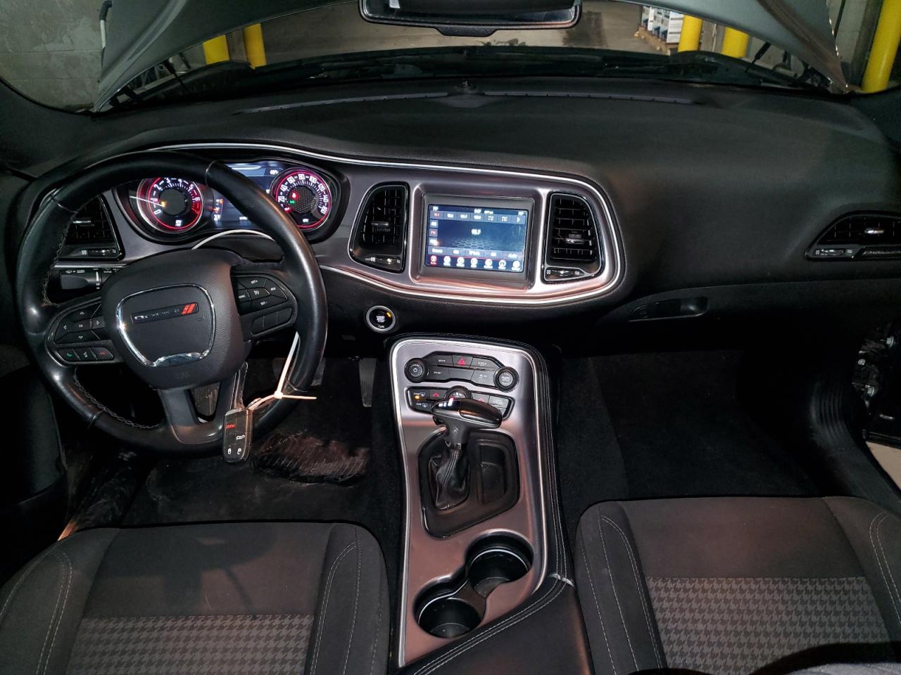 2021 Dodge Challenger - Image 8