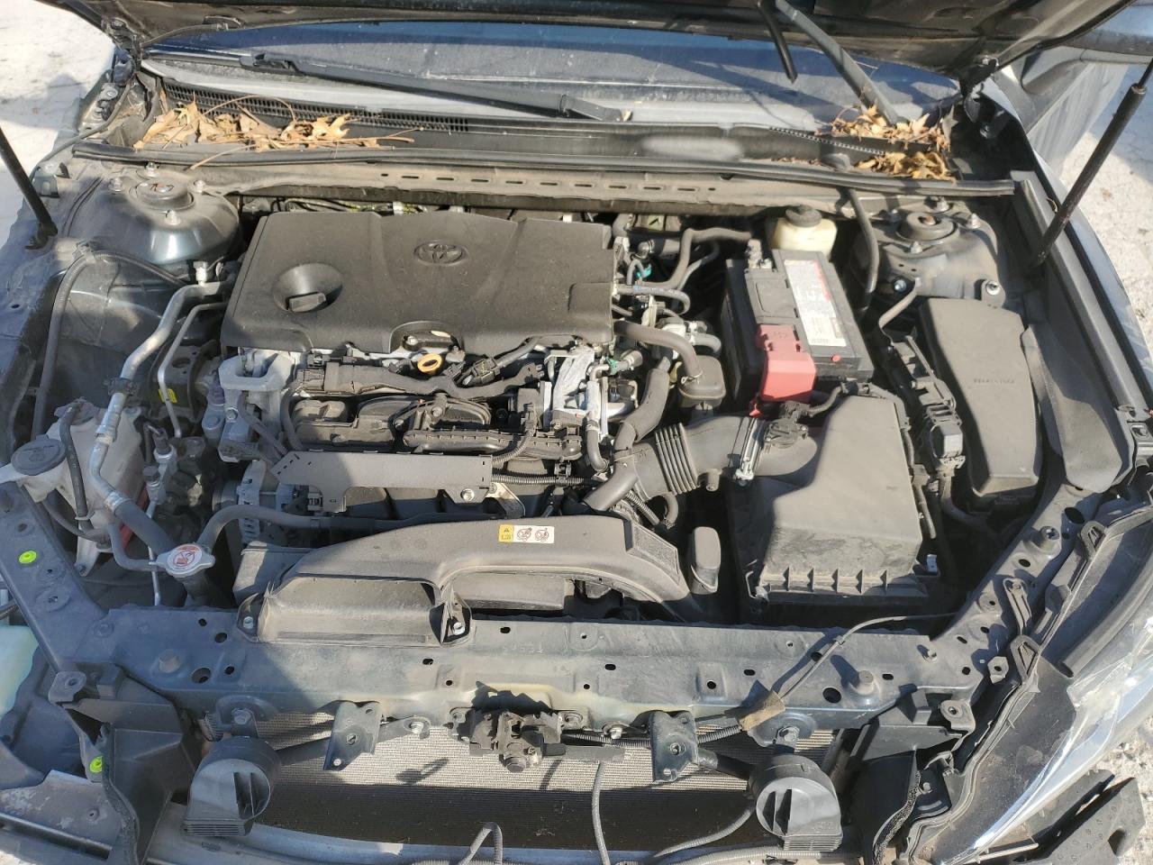 2018 Toyota Camry - Image 12