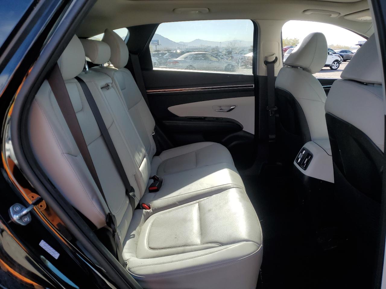 2023 Hyundai Tucson - Image 12