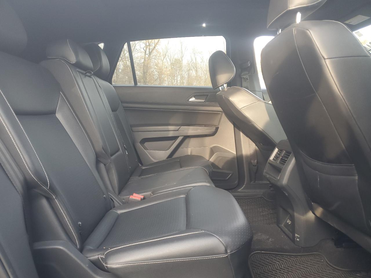 2020 Volkswagen Atlas - Image 11