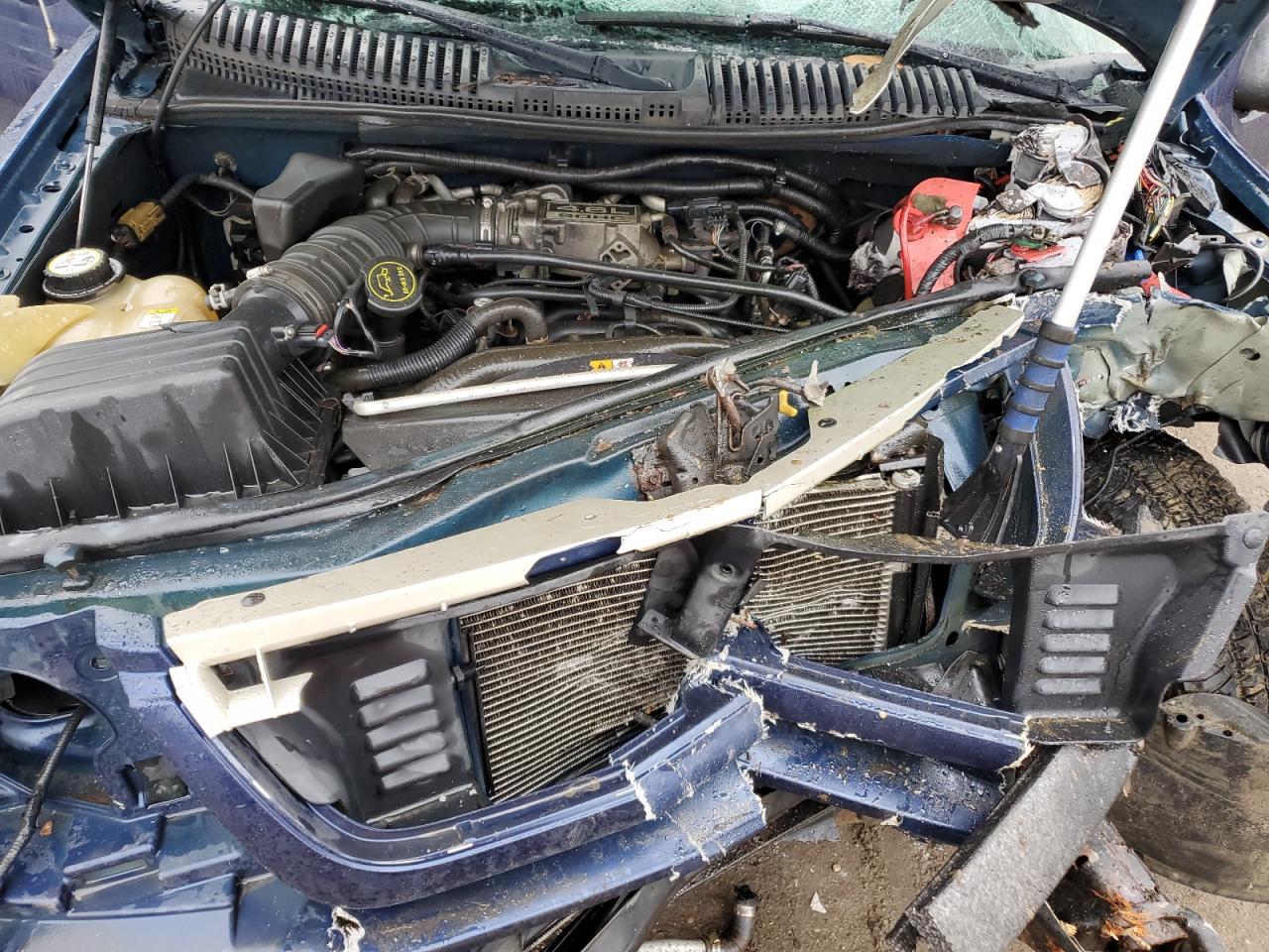 2004 Ford Explorer Eddie Bauer VIN: 1FMZU74W94UA51848 Lot: 85119804