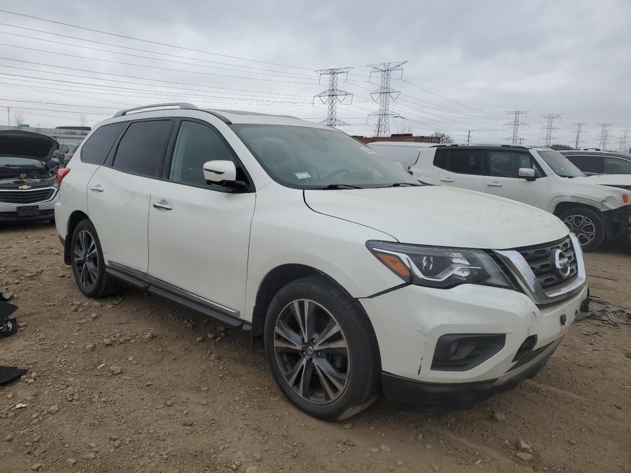 2019 Nissan Pathfinder - Image 4