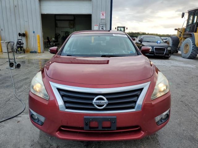  NISSAN ALTIMA 2015 Czerwony