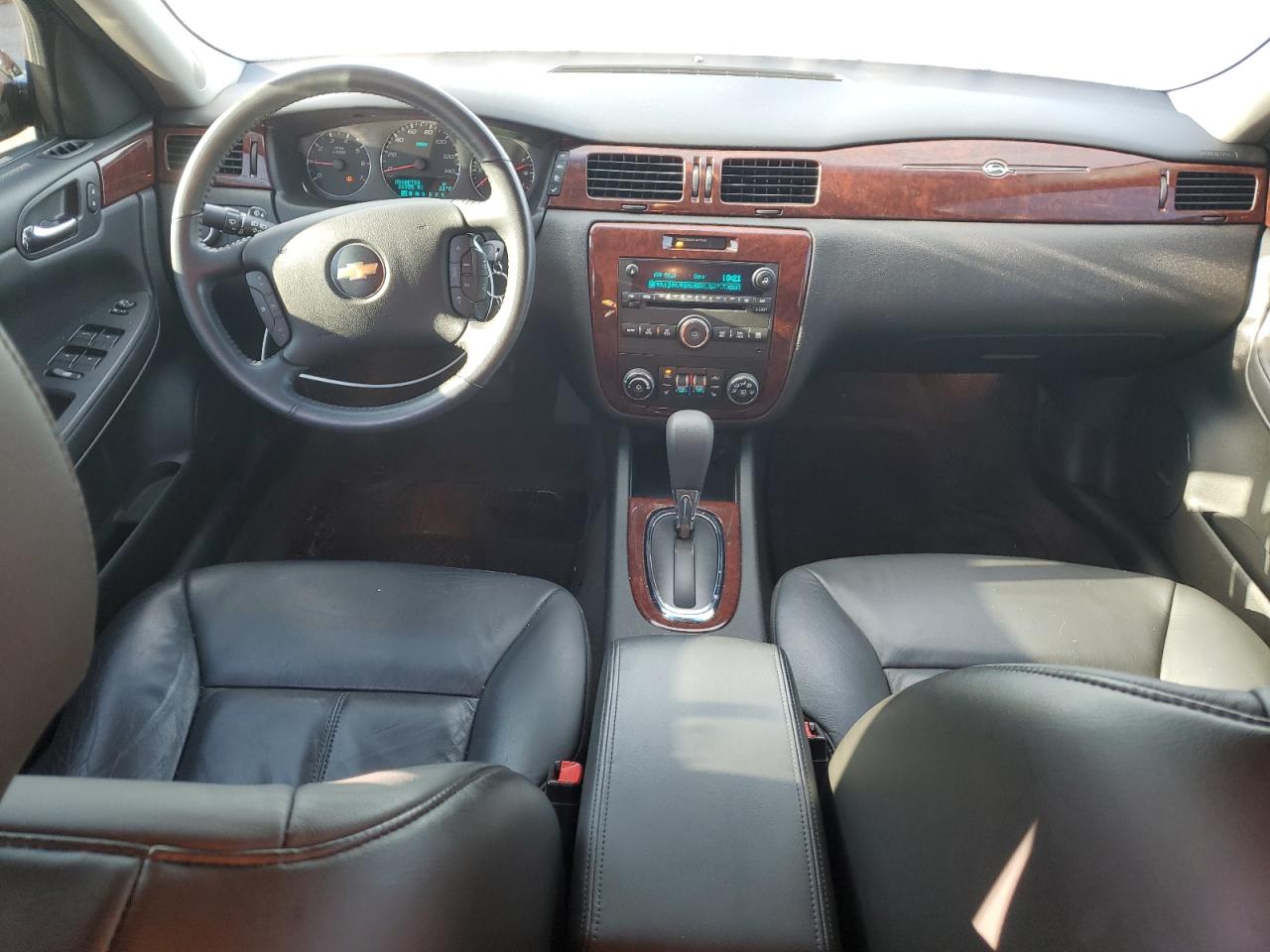 2009 Chevrolet Impala - Image 8