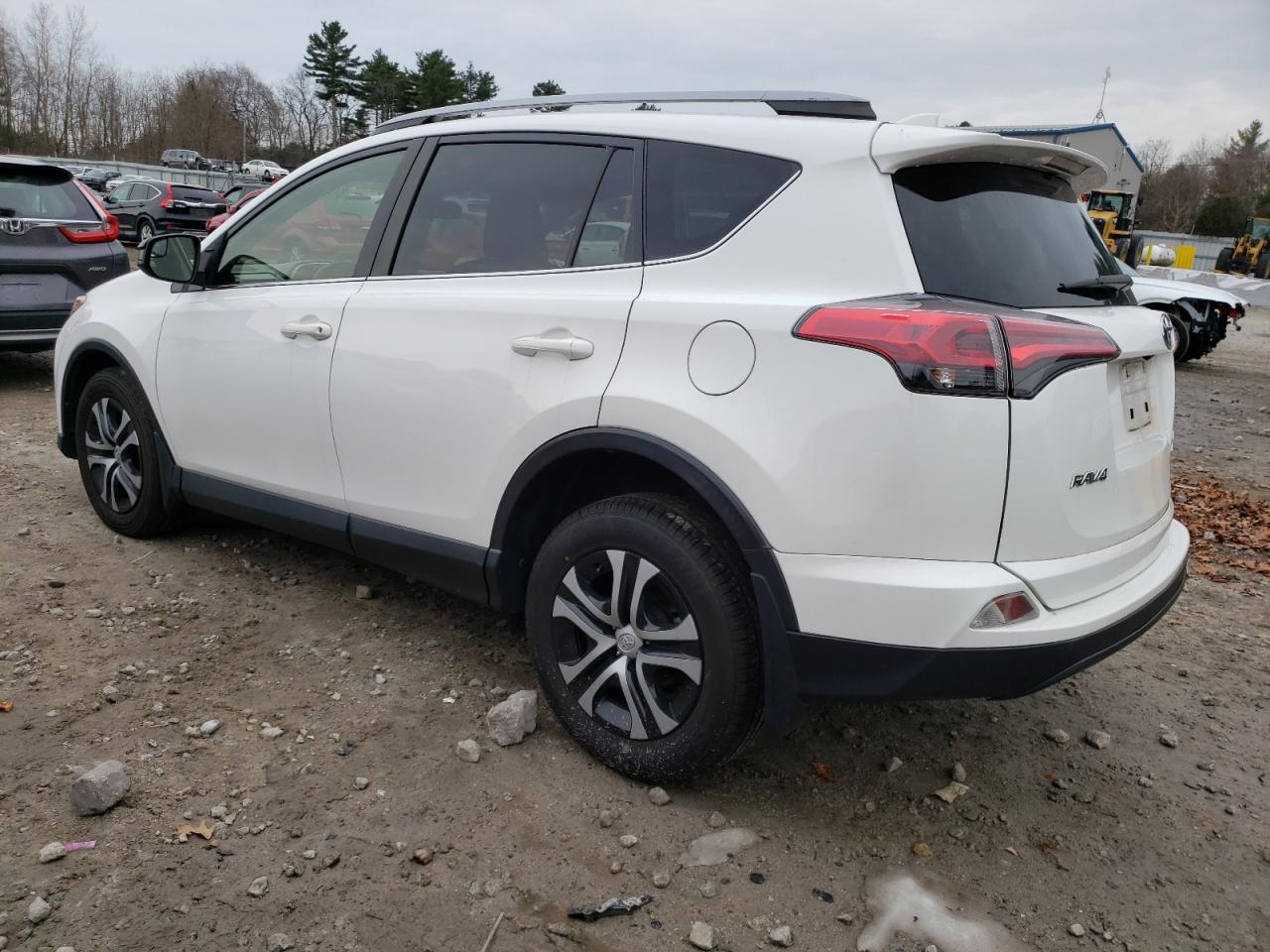2018 Toyota RAV 4 - Image 2