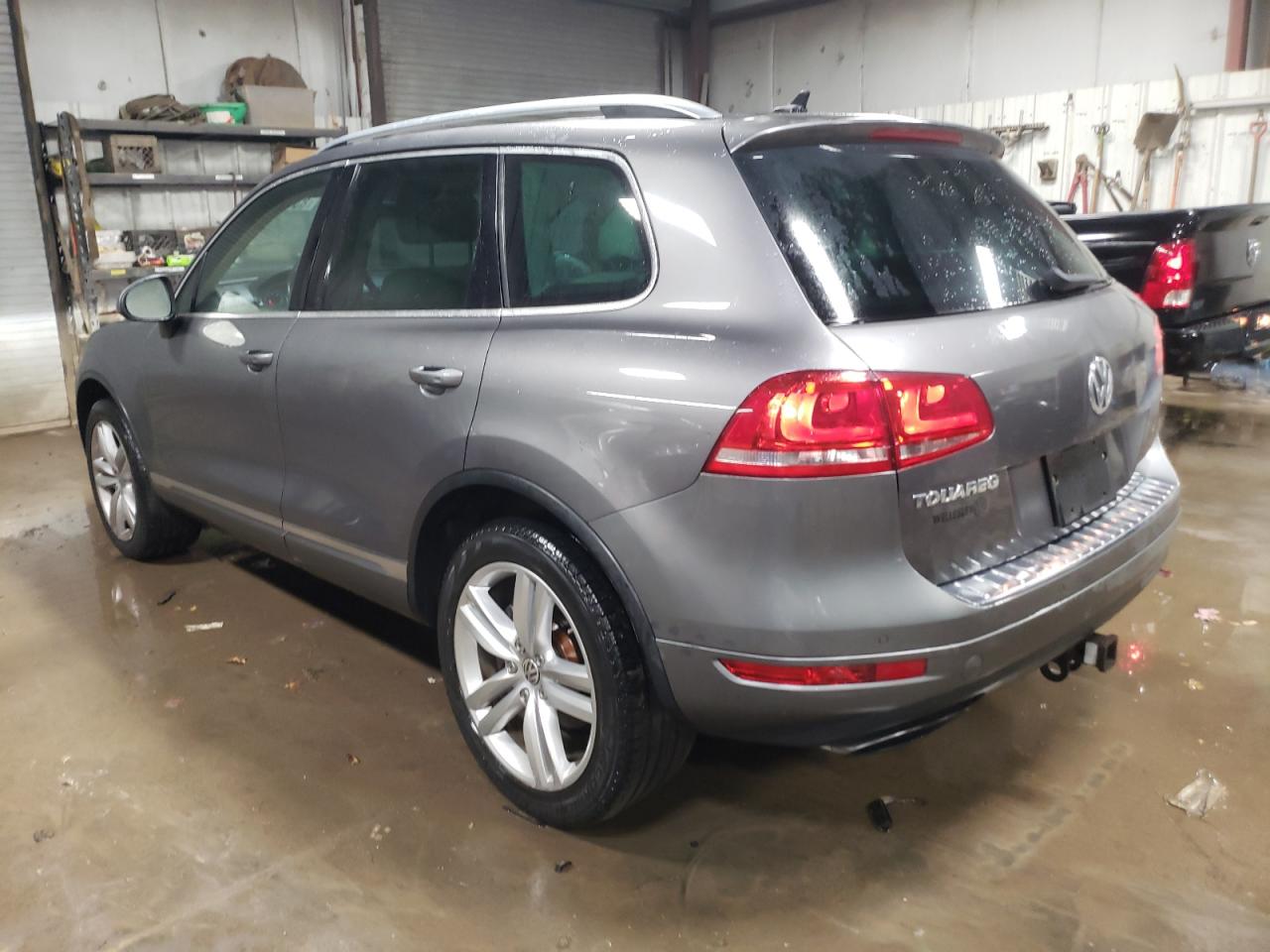 VIN WVGEF9BP6DD002607 2013 VOLKSWAGEN TOUAREG no.2