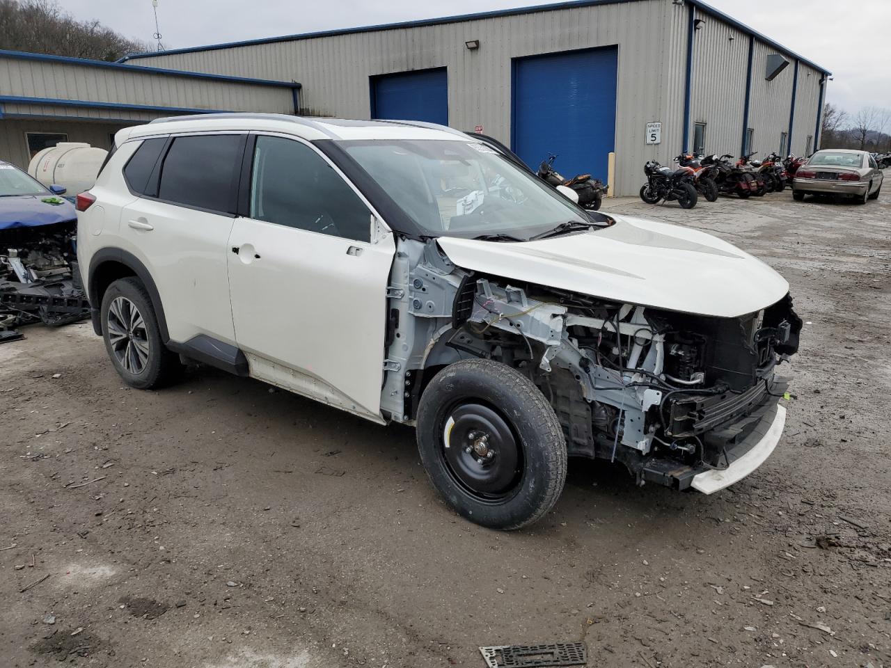 VIN JN8AT3BB6MW209830 2021 NISSAN ROGUE no.4