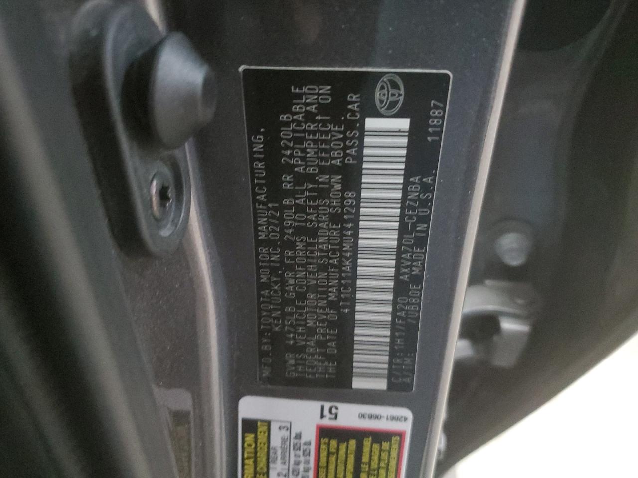 2021 Toyota Camry - Image 12