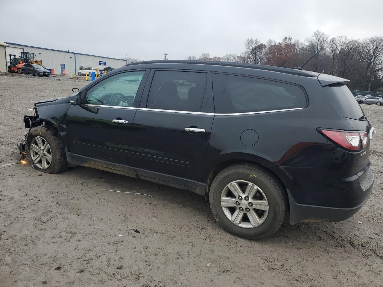 VIN 1GNKRHKD4EJ277384 2014 CHEVROLET TRAVERSE no.2