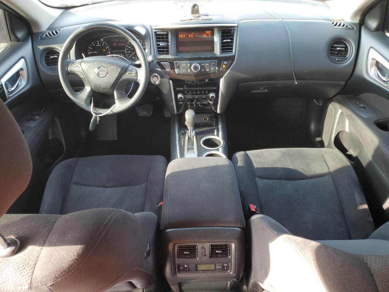 2014 Nissan Pathfinder - Image 8