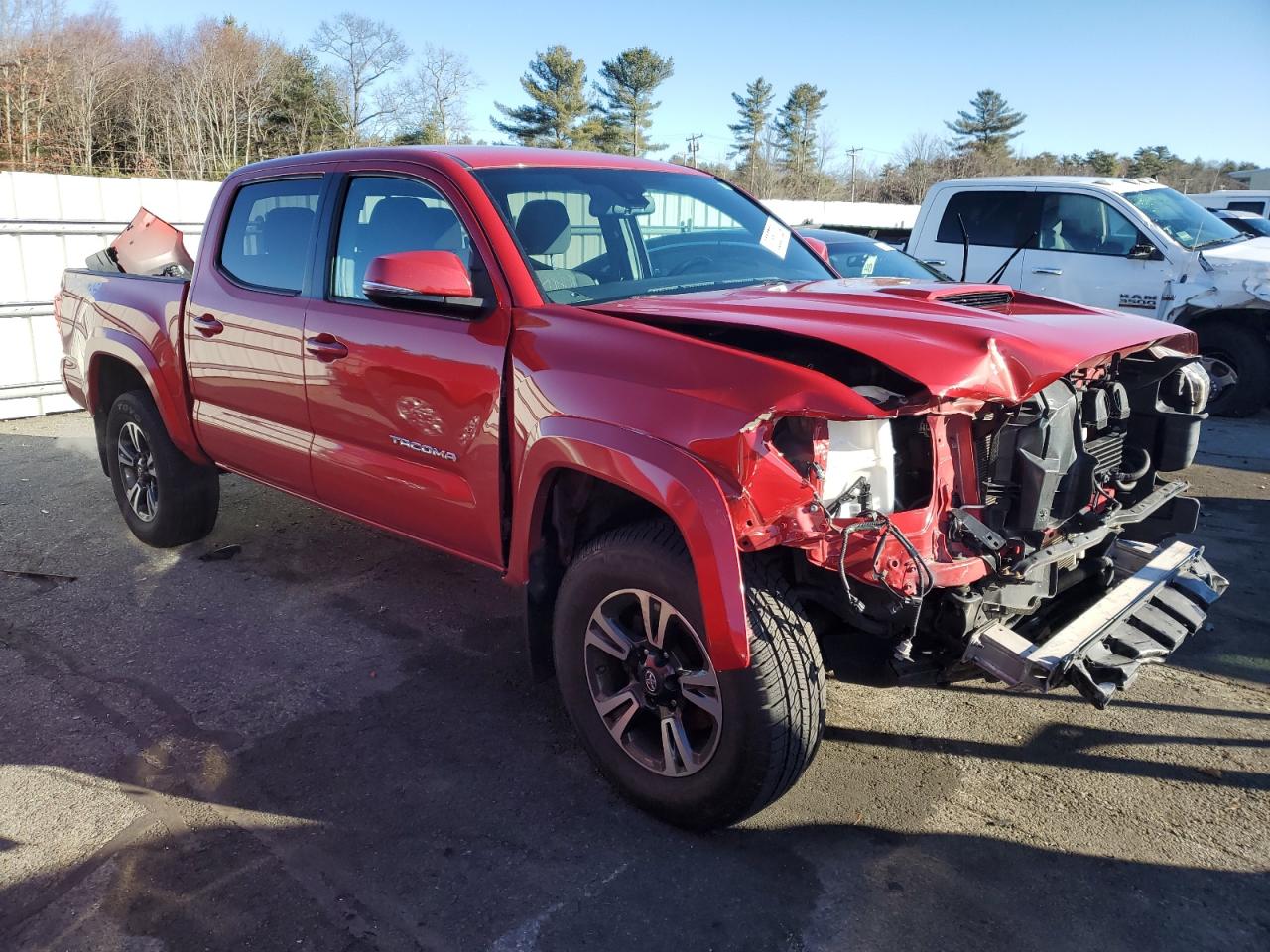 2018 Toyota Tacoma - Image 4