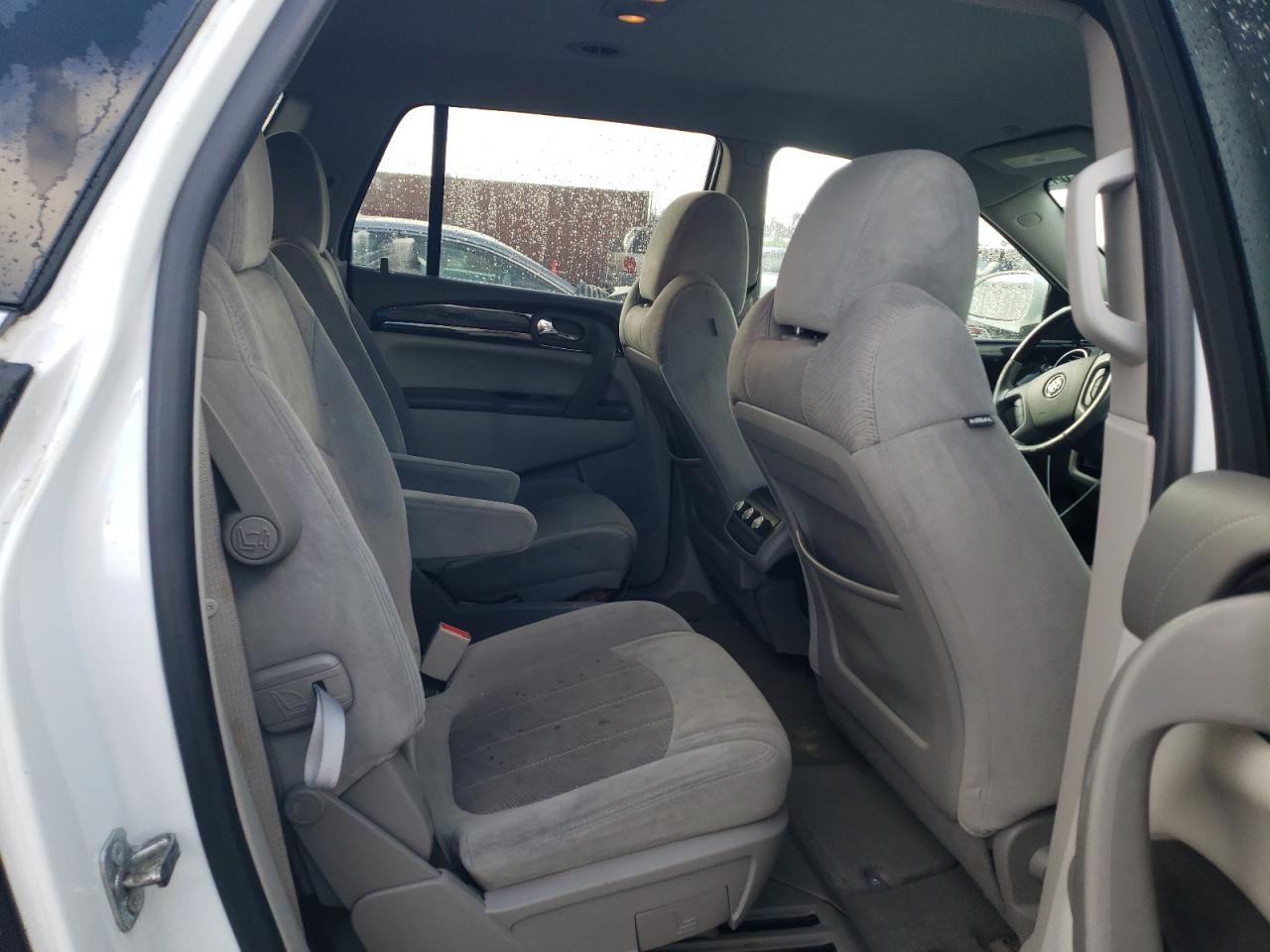 2017 Buick Enclave - Image 11