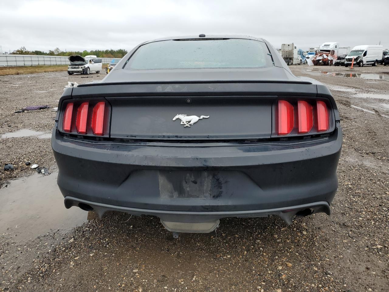 2017 Ford Mustang - Image 6