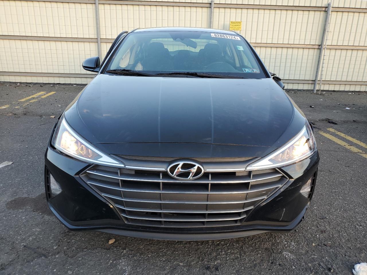 2020 Hyundai Elantra - Image 5