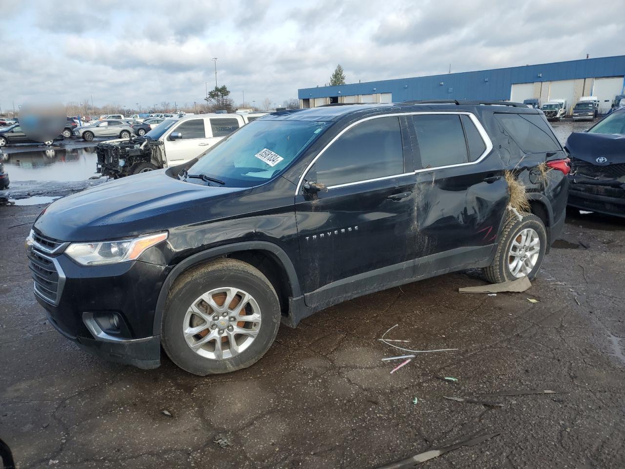 2020 Chevrolet Traverse - Image 1