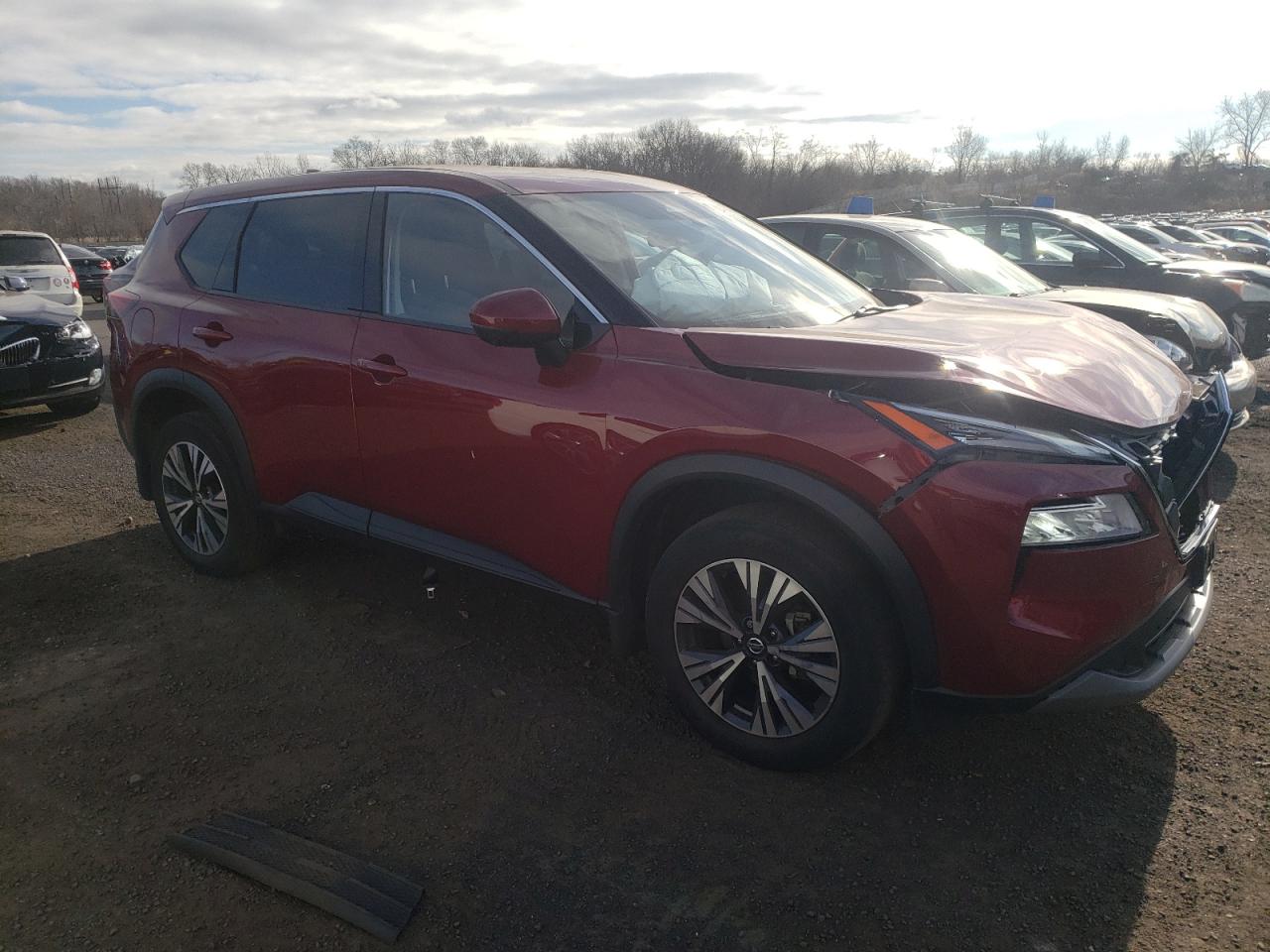 2021 Nissan Rogue - Image 4