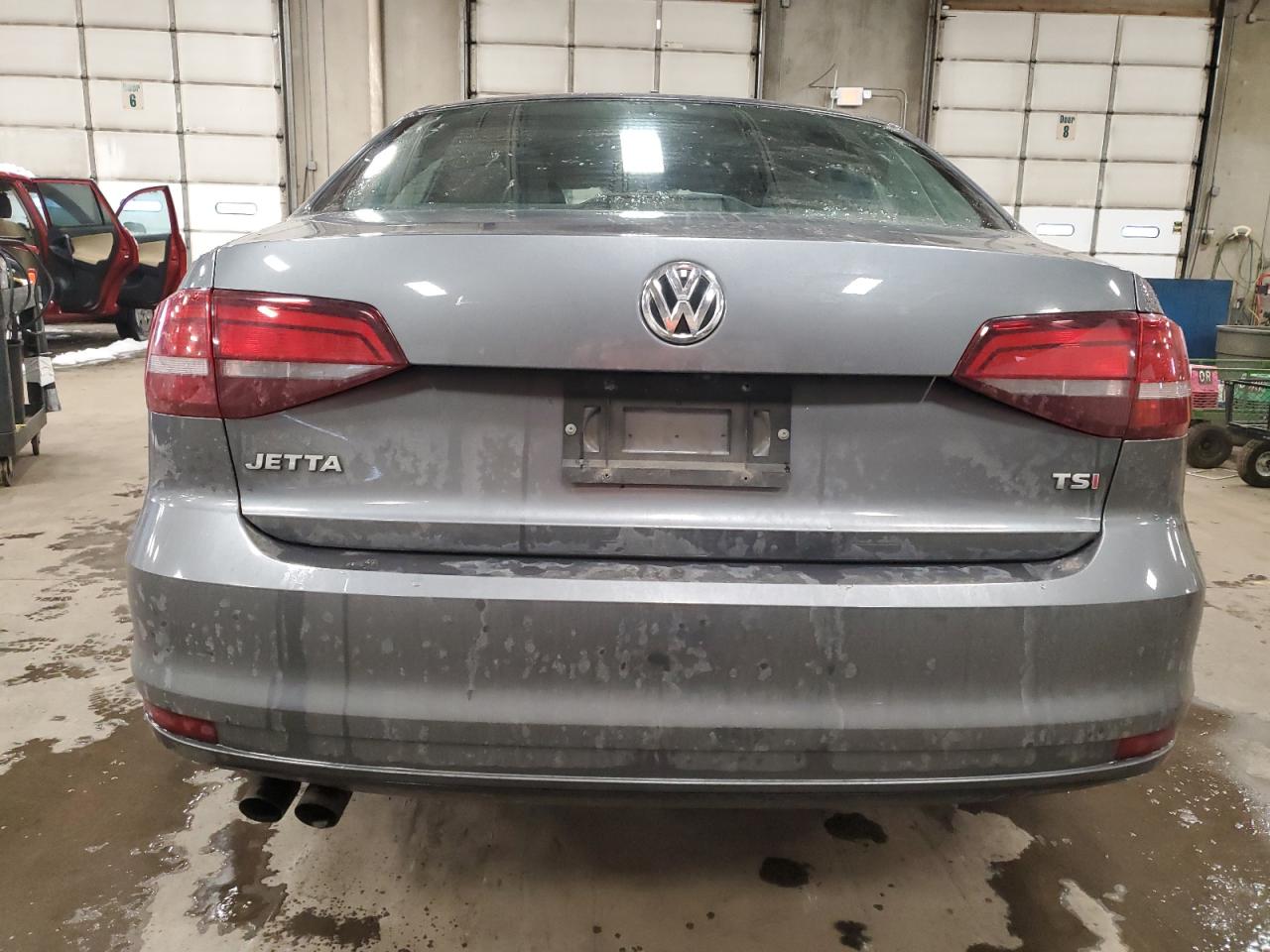 2017 Volkswagen Jetta - Image 6