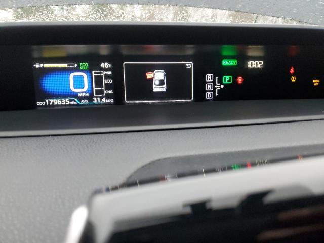 2016 TOYOTA PRIUS