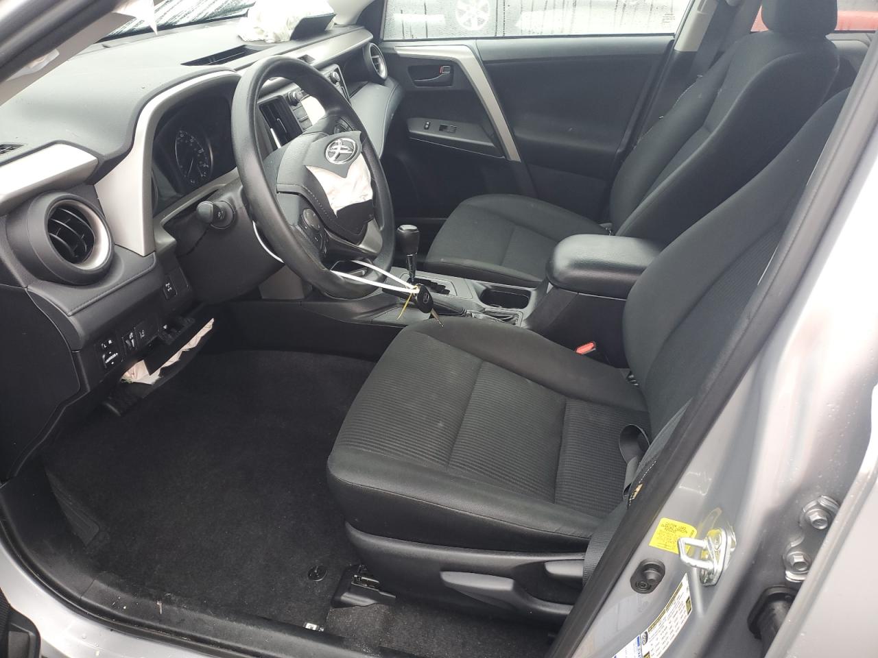 2017 Toyota RAV 4 - Image 7
