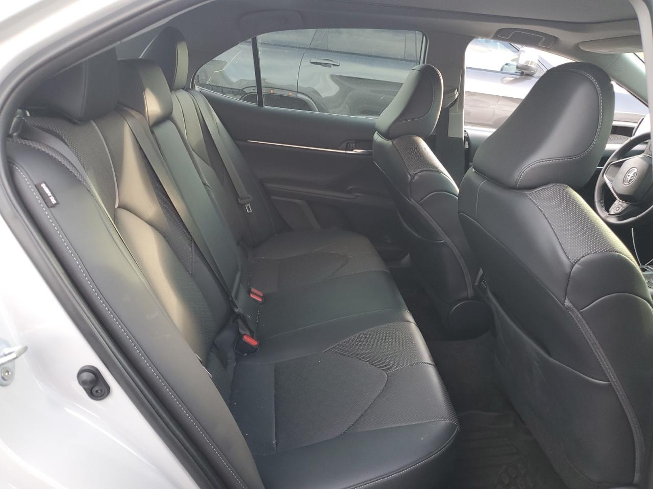 2023 Toyota Camry - Image 10
