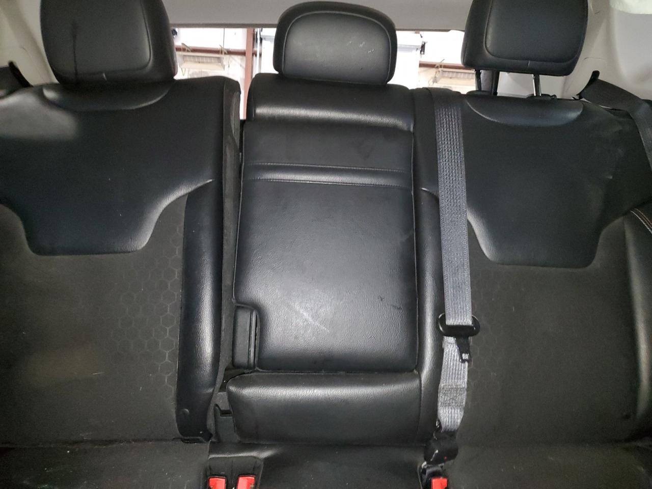 2018 Jeep Compass - Image 10