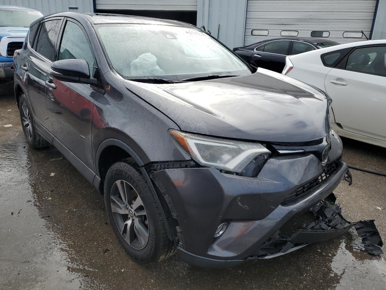 2018 Toyota RAV 4 - Image 4