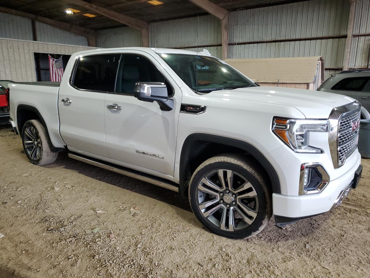2020 GMC Sierra - Image 4
