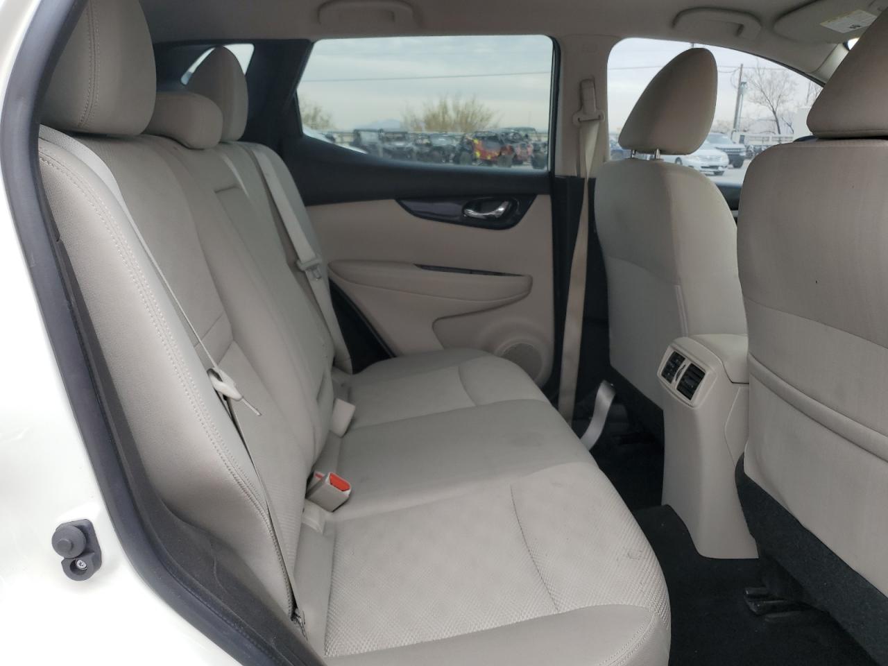 2019 Nissan Rogue - Image 11