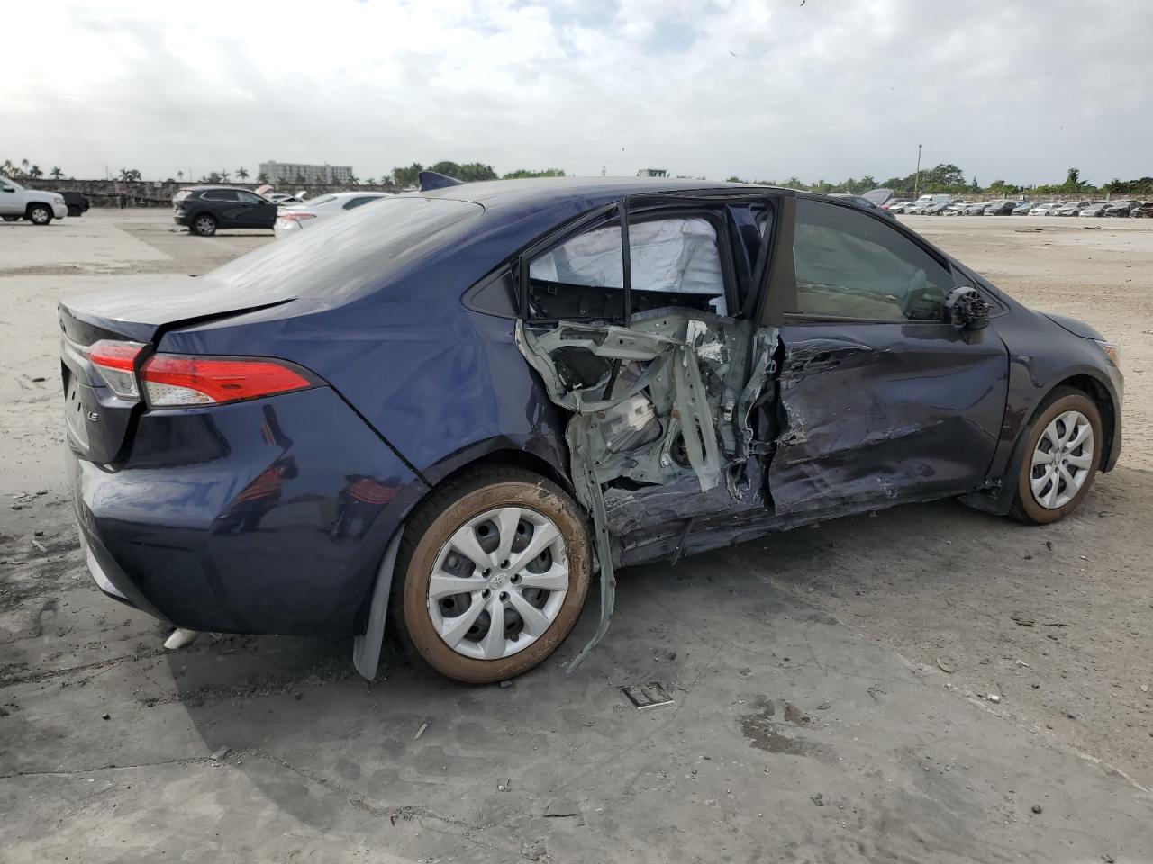 2022 Toyota Corolla - Image 3