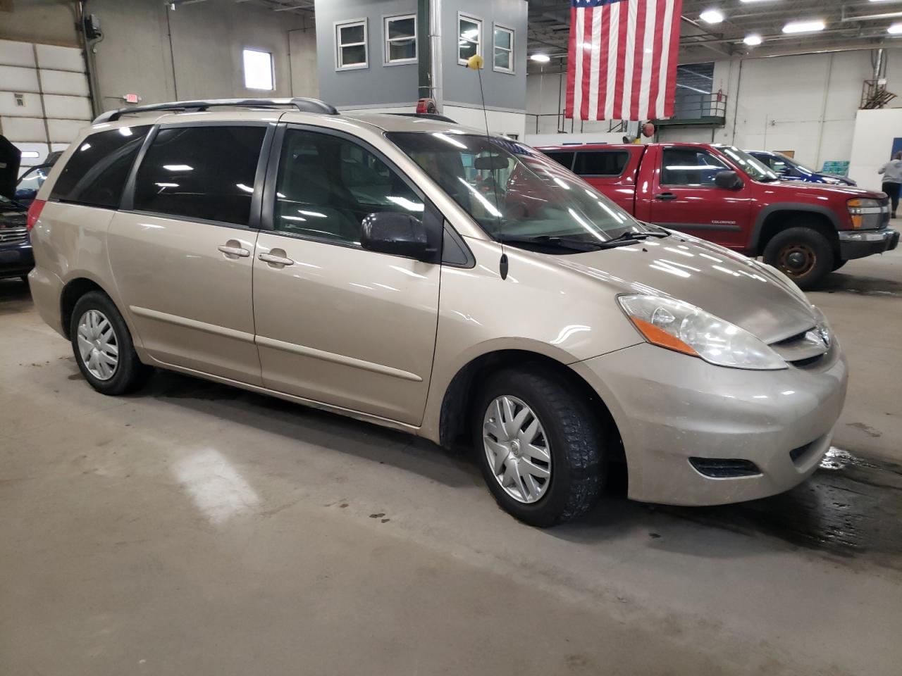2009 Toyota Sienna - Image 4