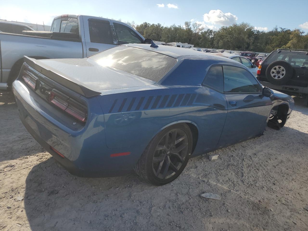 VIN 2C3CDZBT4PH515350 2023 DODGE CHALLENGER no.3