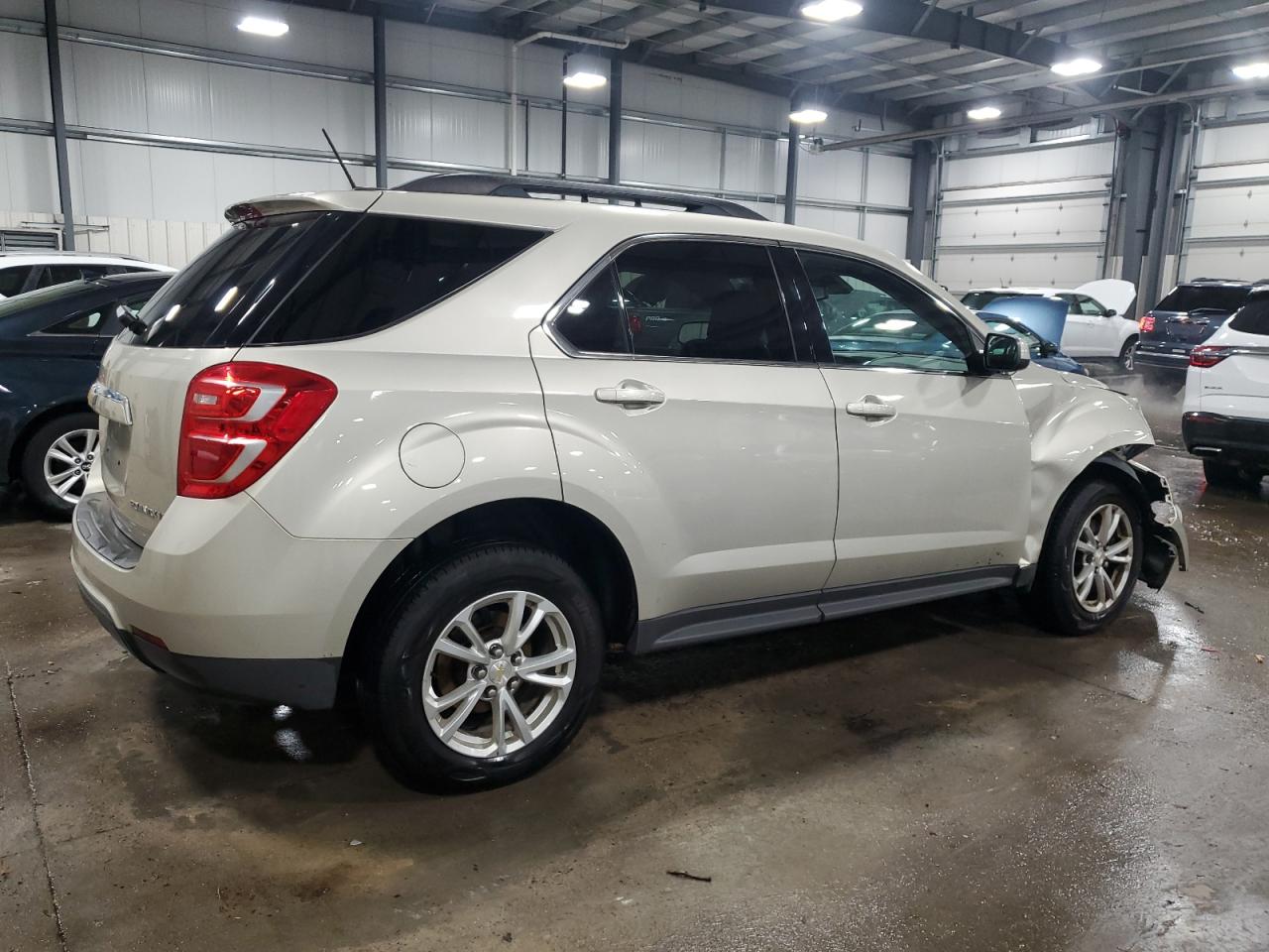 2016 Chevrolet Equinox - Image 3
