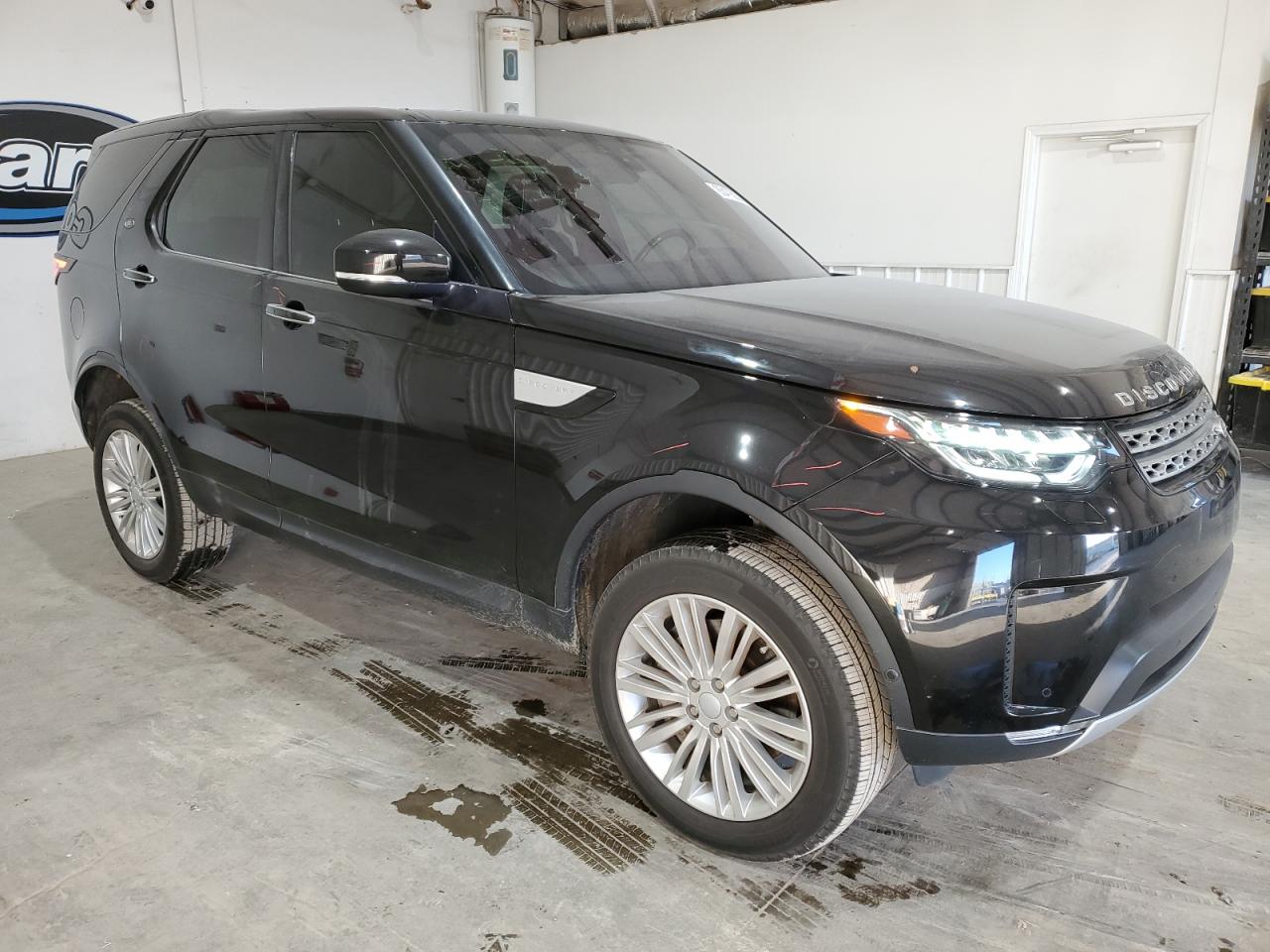 2018 Land Rover Discovery - Image 4