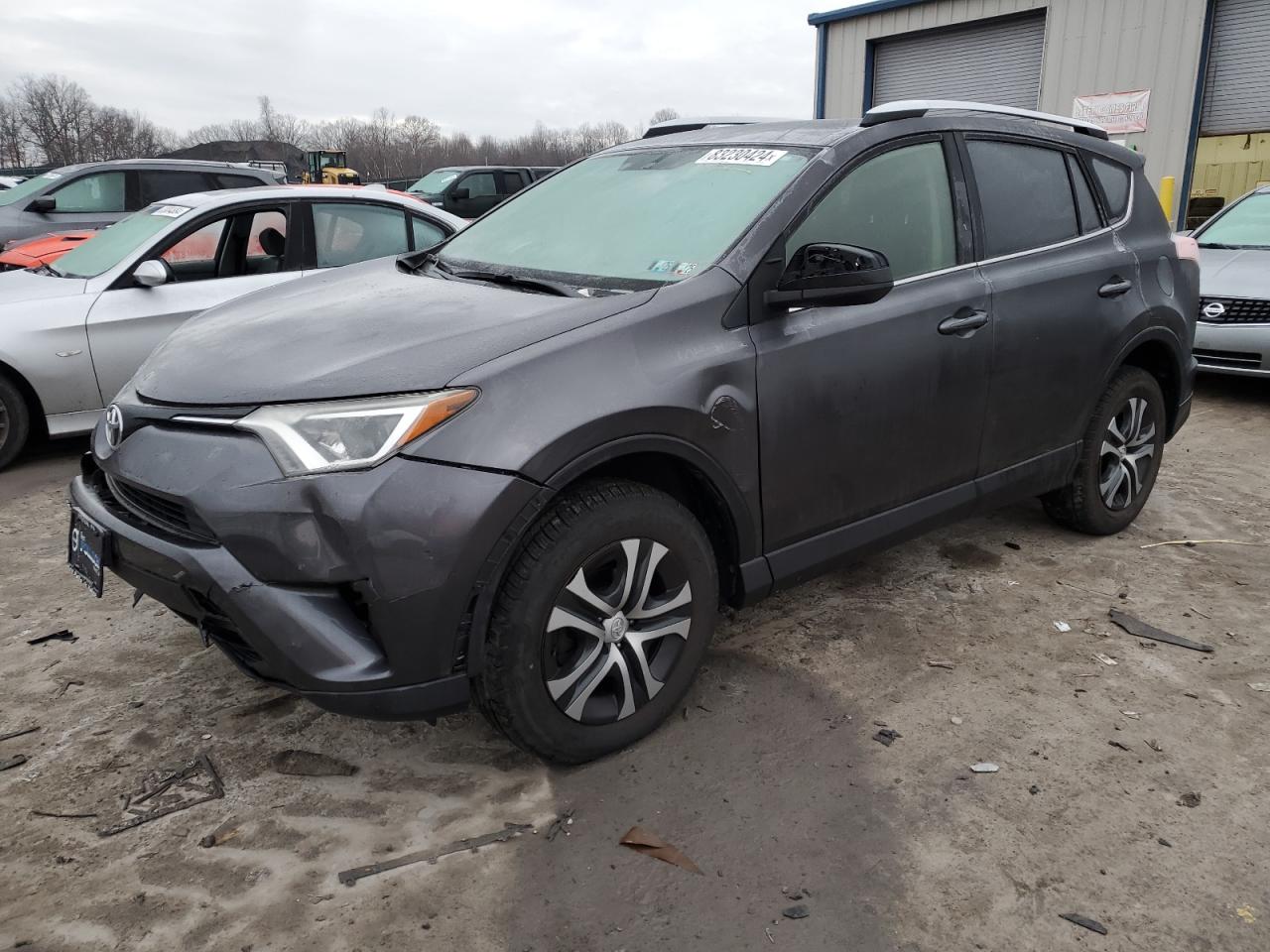 VIN JTMBFREV1GJ080591 2016 TOYOTA RAV4 no.1