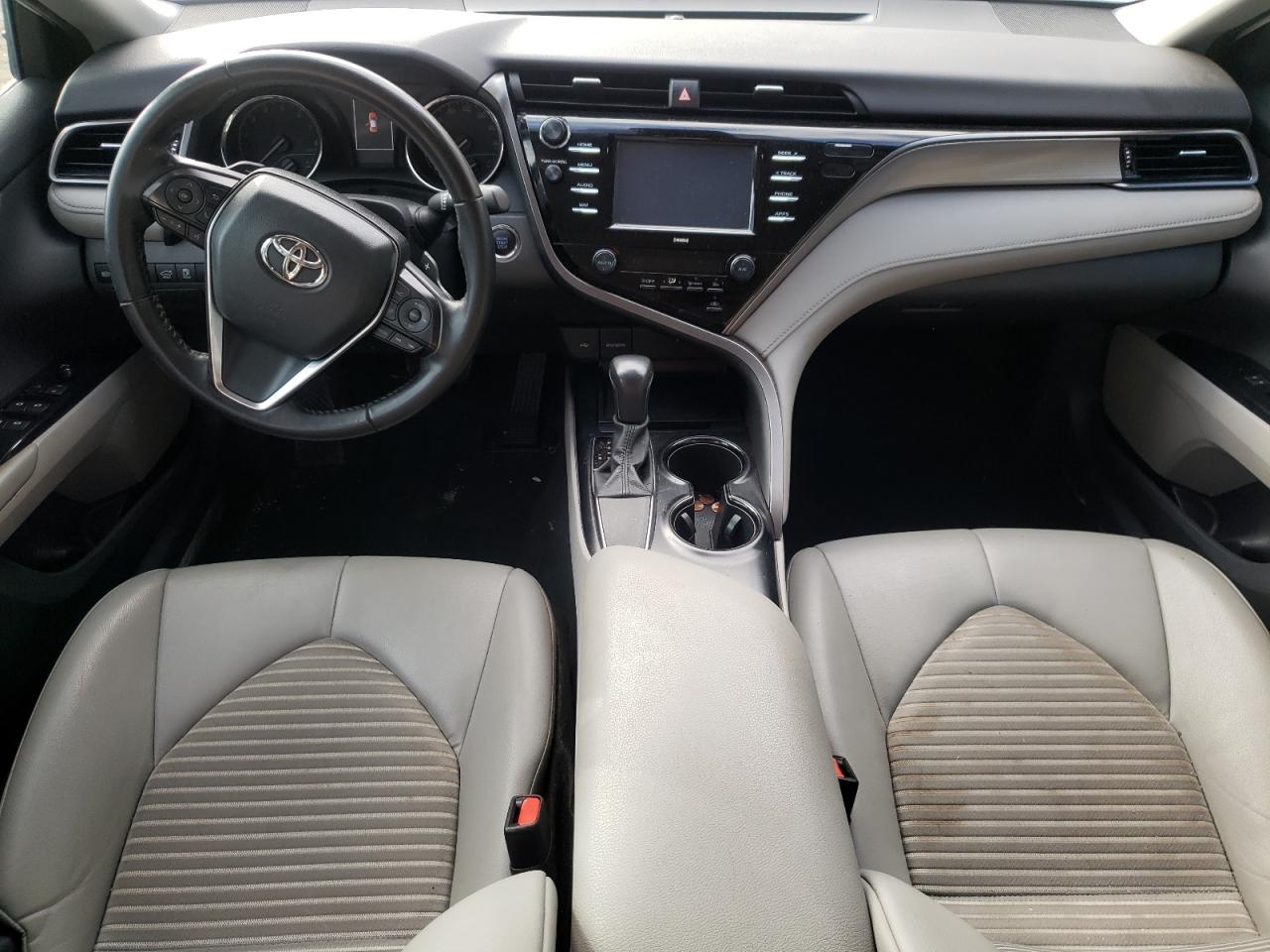 2020 Toyota Camry - Image 8