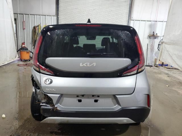  KIA SOUL 2023 Srebrny