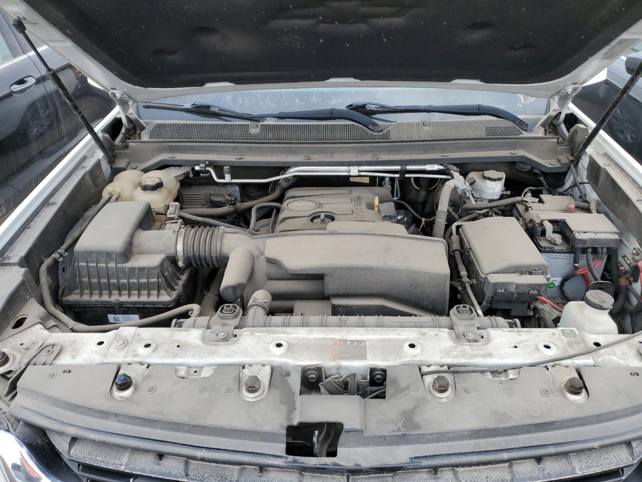 2020 Chevrolet Colorado - Image 11