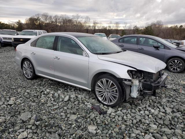  VOLKSWAGEN PASSAT 2015 Srebrny